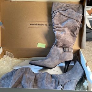 Bass Shoes Grey Heeled boots